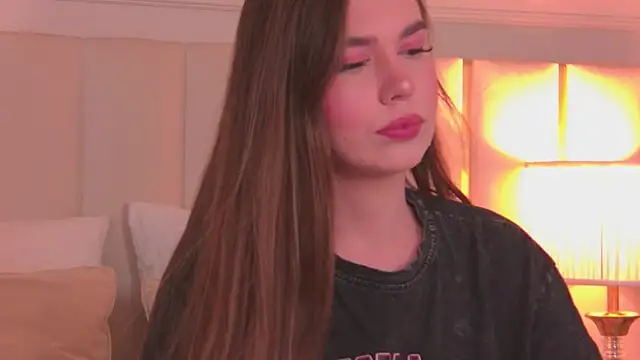 Snapshot of AshleyEvance chatting on February 12, 2026, 4:12 am AshleyEvance online show from February 12, 2026, 4:12 am