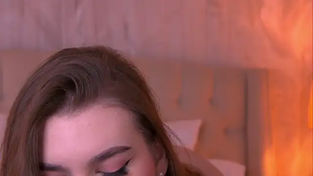 Snapshot of AshleyEvance chatting on March 13, 2026, 6:29 am AshleyEvance online show from March 13, 2026, 6:29 am