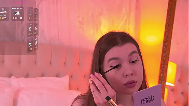 Snapshot of AshleyEvance chatting on June 3, 2026, 3:40 am AshleyEvance online show from June 3, 2026, 3:40 am