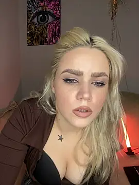 April Purr online show from March 4, 2026, 12:46 pm