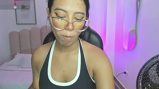 raven stonee online show from March 7, 2026, 12:50 am