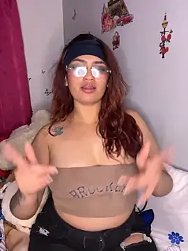 naomirouse  online show from October 28, 2025, 5:18 am