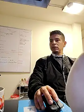 Juann-cock online show from January 12, 2026, 11:39 am