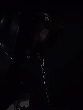 Juann-cock online show from May 4, 2026, 2:37 am
