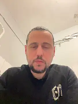 paleron34 online show from March 18, 2026, 9:15 pm