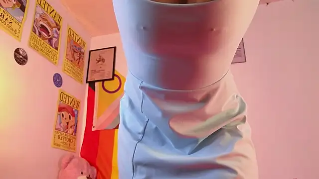 bella thixx online show from February 15, 2026, 7:51 am