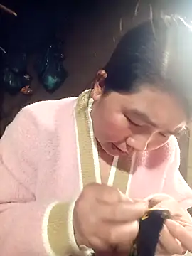 Snapshot of quynhkoolbae chatting on February 19, 2026, 2:30 am quynhkoolbae online show from February 19, 2026, 2:30 am