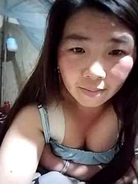 Snapshot of quynhkoolbae chatting on March 6, 2026, 6:19 am quynhkoolbae online show from March 6, 2026, 6:19 am