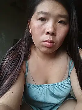 quynhkoolbae online show from July 15, 2026, 3:13 am