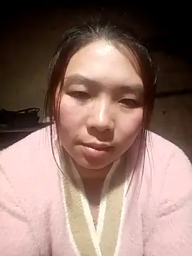 Snapshot of quynhkoolbae chatting on February 20, 2026, 12:29 pm quynhkoolbae online show from February 20, 2026, 12:29 pm