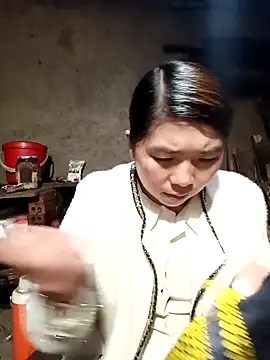 quynhkoolbae online show from February 2, 2026, 1:48 am