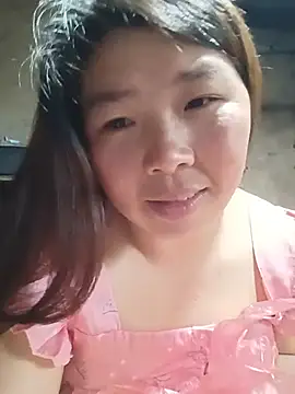 quynhkoolbae online show from June 21, 2026, 3:12 am