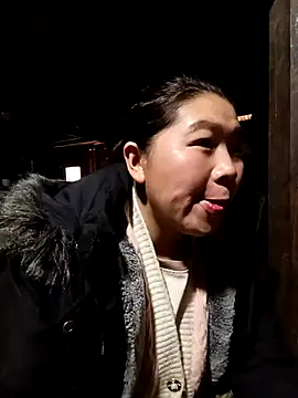 Snapshot of quynhkoolbae chatting on February 6, 2026, 1:12 am quynhkoolbae online show from February 6, 2026, 1:12 am