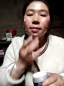 Snapshot of quynhkoolbae chatting on March 9, 2026, 2:09 pm quynhkoolbae online show from March 9, 2026, 2:09 pm