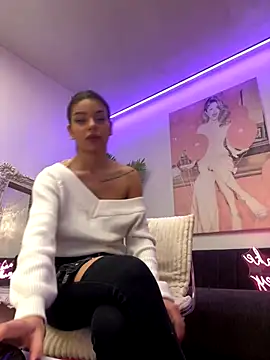 jelly  beanss online show from October 13, 2025, 7:26 pm