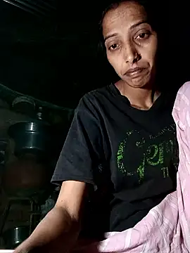 Pinki thakur 1 online show from April 22, 2026, 9:43 pm