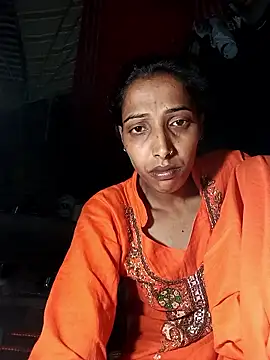 Snapshot of Pinki_thakur_1 chatting on February 13, 2026, 6:52 pm Pinki thakur 1 online show from February 13, 2026, 6:52 pm