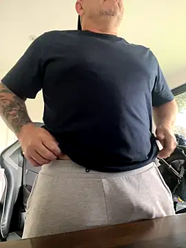 mrlovinhusband online show from September 20, 2025, 12:54 pm