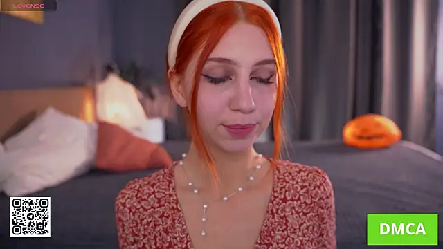 Venelopa online show from October 20, 2025, 3:12 pm