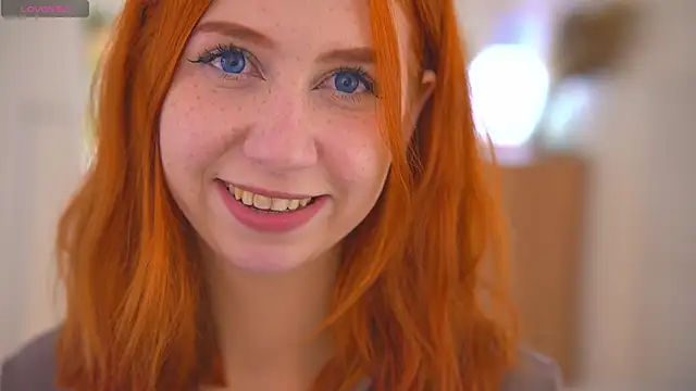 Venelopa online show from October 12, 2025, 3:35 pm