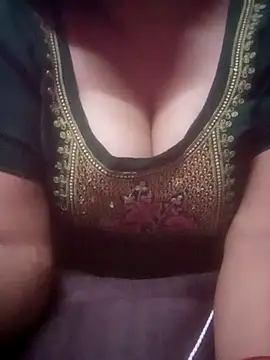 TINASONI online show from July 9, 2026, 12:37 pm