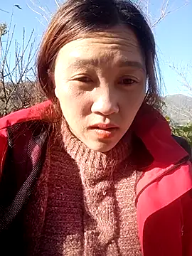 miumiu 00 online show from November 29, 2025, 8:25 am