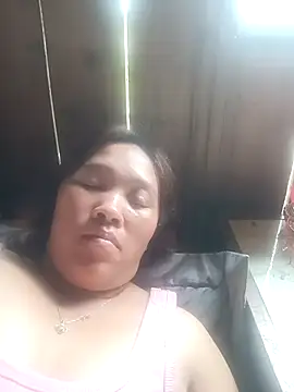 miumiu 00 online show from September 25, 2025, 7:03 am