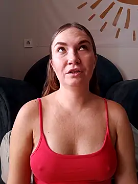 KisaVixen online show from September 26, 2025, 8:21 am