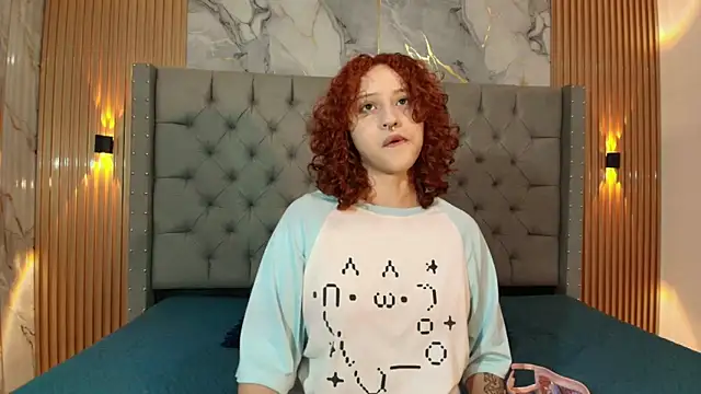 Suxan White  online show from October 3, 2025, 12:06 pm