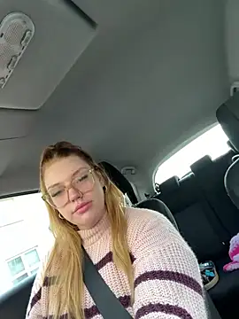 Snapshot of MysteriousMylaX chatting on February 17, 2026, 10:45 am MysteriousMylaX online show from February 17, 2026, 10:45 am