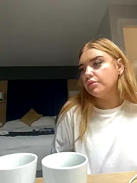 MysteriousMylaX online show from October 3, 2025, 12:06 pm