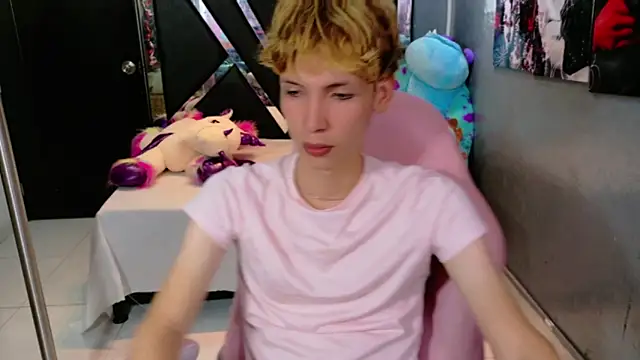 park jimin1 online show from September 30, 2025, 2:23 pm