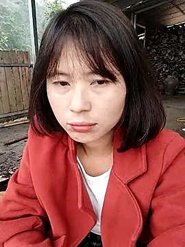 linda bae00 online show from December 18, 2025, 3:22 am