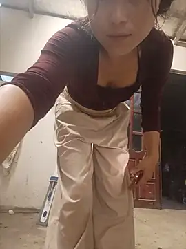 linda bae00 online show from July 8, 2026, 11:55 am