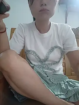 linda bae00 online show from July 16, 2026, 10:29 pm