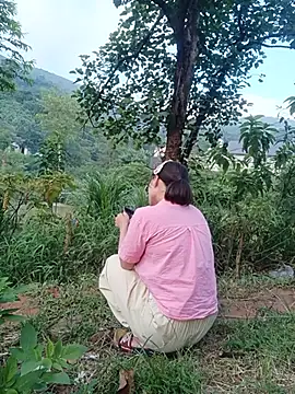 linda bae00 online show from July 30, 2026, 11:59 pm