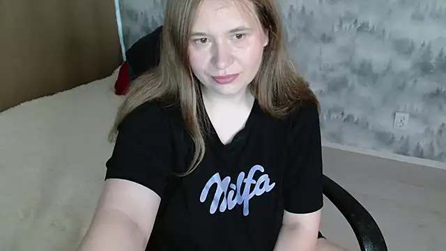AdelinaLawson online show from June 22, 2026, 6:21 am