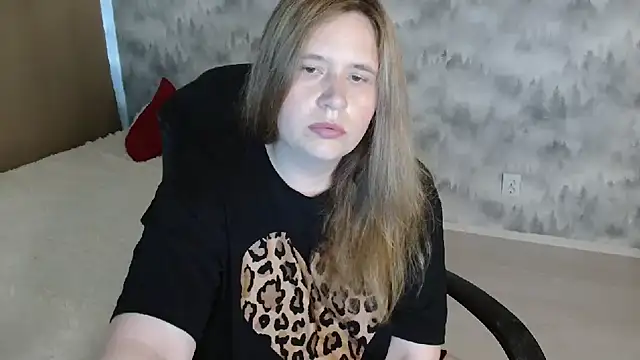 AdelinaLawson online show from July 12, 2026, 12:06 pm