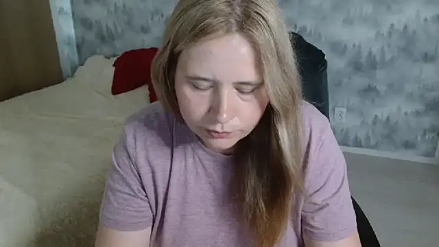 AdelinaLawson online show from July 28, 2026, 11:28 am