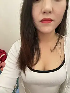 Snapshot of Dieknr chatting on November 8, 2025, 9:13 am Dieknr online show from November 8, 2025, 9:13 am