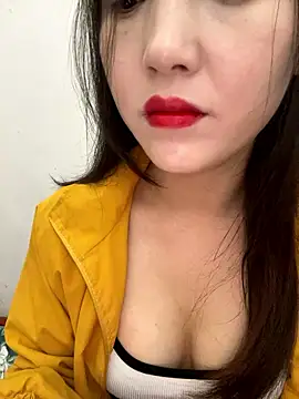 Snapshot of Dieknr chatting on January 14, 2026, 1:42 am Dieknr online show from January 14, 2026, 1:42 am