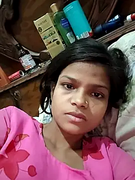 Komal0099 online show from November 28, 2025, 2:45 am