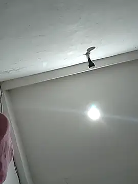 Komal0099 online show from February 5, 2026, 3:52 pm