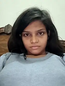 Komal0099 online show from December 19, 2025, 4:27 am