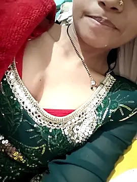 Komal0099 online show from December 2, 2025, 3:36 pm