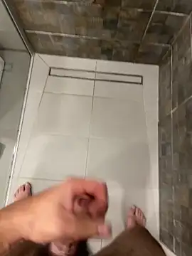 Snapshot of MrZli chatting on October 13, 2025, 3:02 pm MrZli online show from October 13, 2025, 3:02 pm