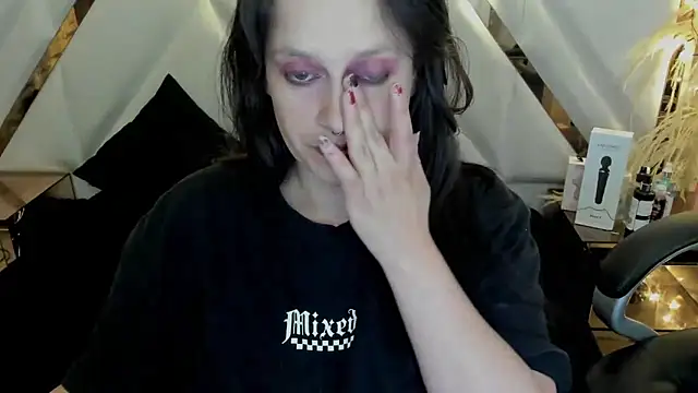 Morana  Hot online show from October 20, 2025, 3:52 am