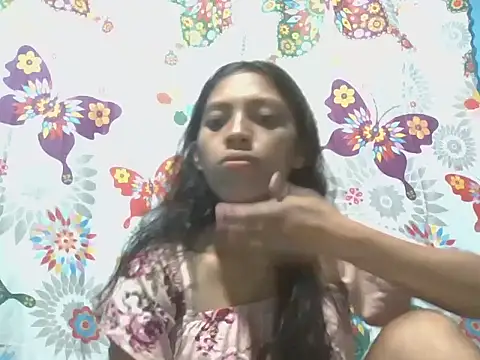 Snapshot of preggymom19 chatting on October 3, 2025, 2:48 am preggymom19 online show from October 3, 2025, 2:48 am