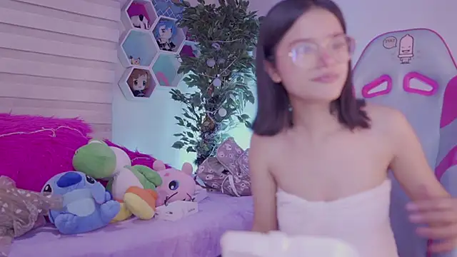 Lana Dreams  online show from October 4, 2025, 4:58 am