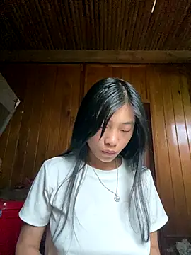 EmLy02 online show from October 14, 2025, 12:00 am